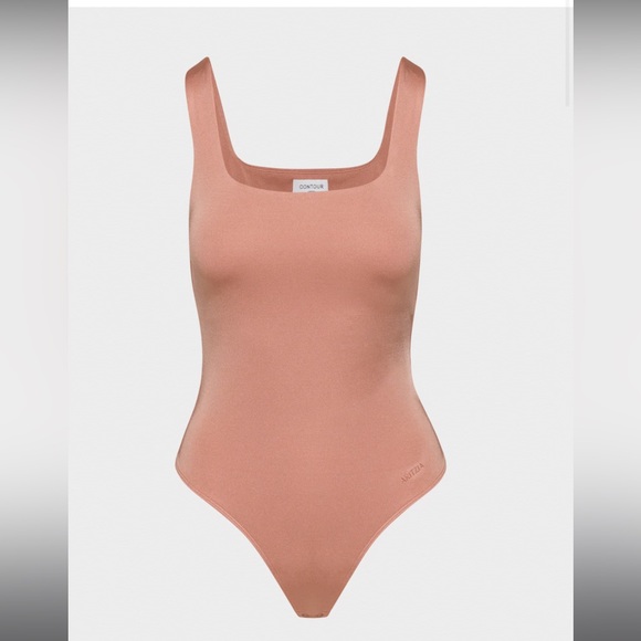 Aritzia Contour Bodysuit - Picture 10 of 11